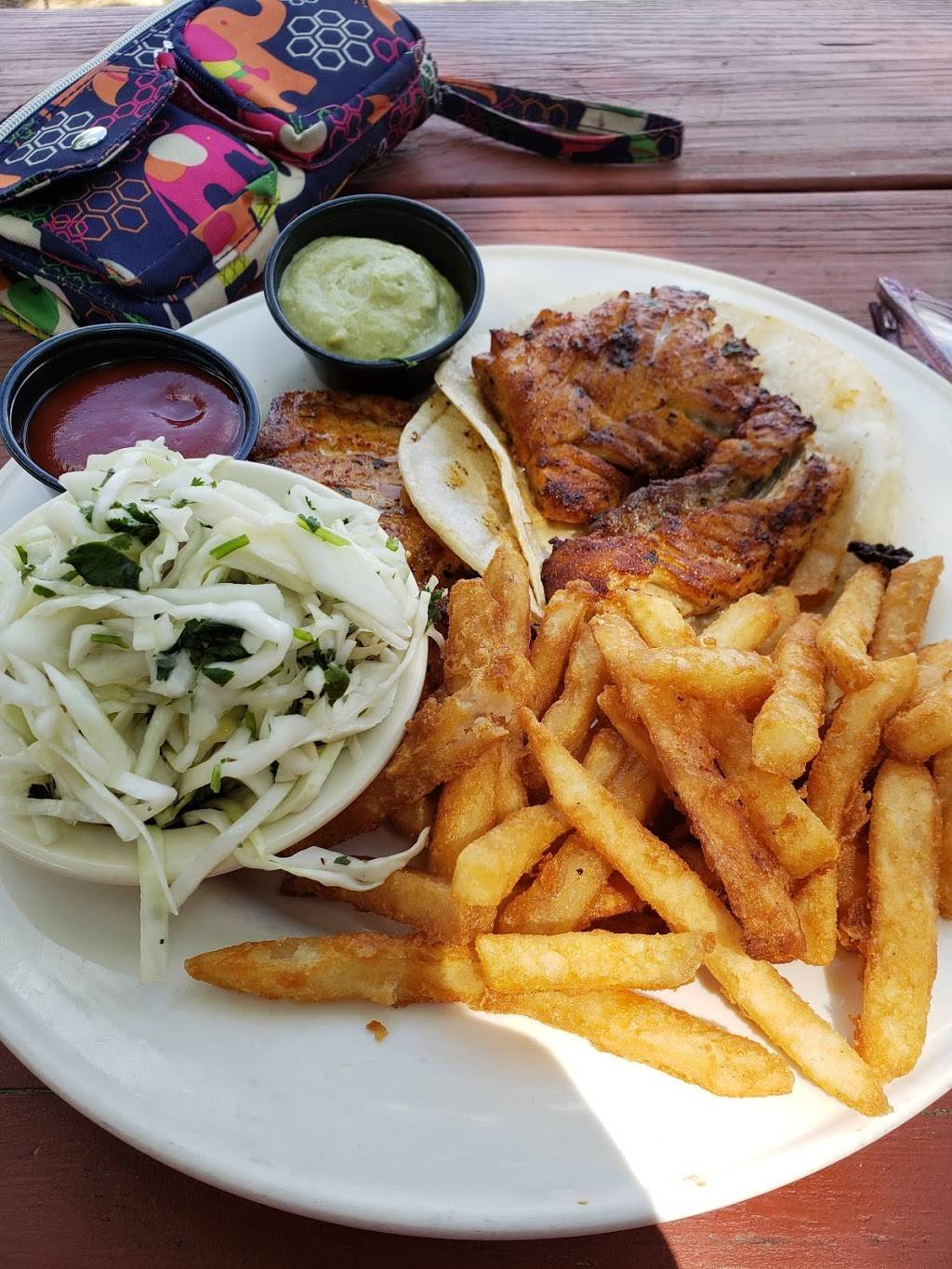 La Tuna | restaurant | 100 Probandt, San Antonio, TX 78204, USA | 2102125727 OR +1 210-212-5727