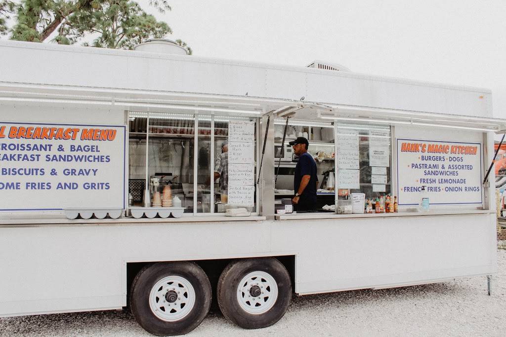 Hanks Magic Kitchen | restaurant | 886 S Packinghouse Rd, Sarasota, FL 34232, USA | 9417246711 OR +1 941-724-6711