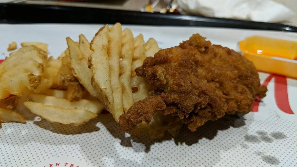 Chick-fil-A | restaurant | 4401 Pacific Coast Hwy, Long Beach, CA 90804, USA | 5624947310 OR +1 562-494-7310