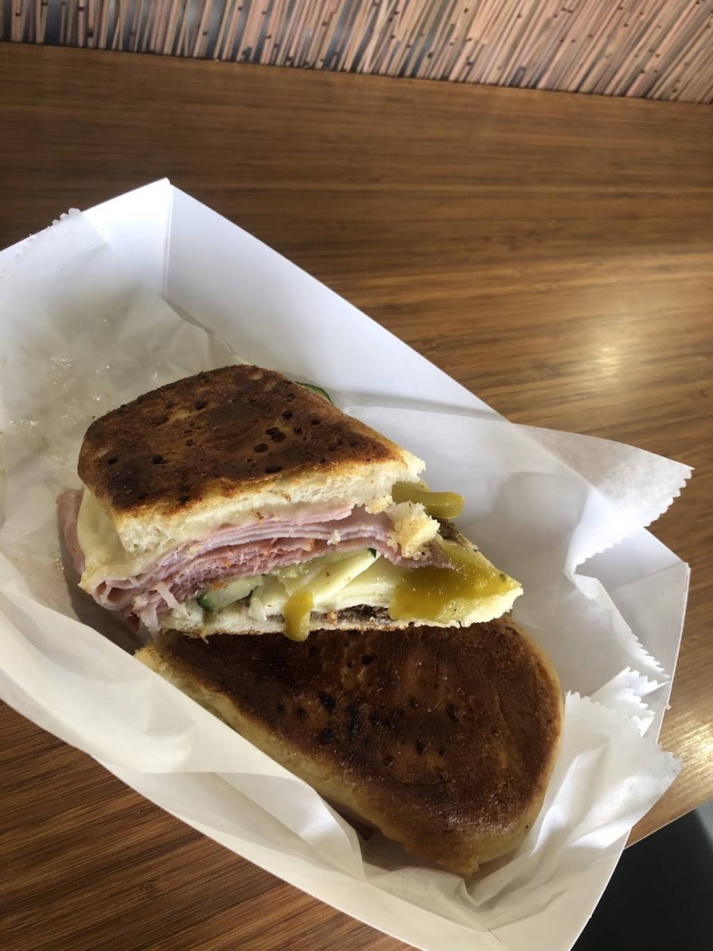 SeaSide Subs | restaurant | 241 NE 21st Ave, Deerfield Beach, FL 33441, USA | 9545311031 OR +1 954-531-1031