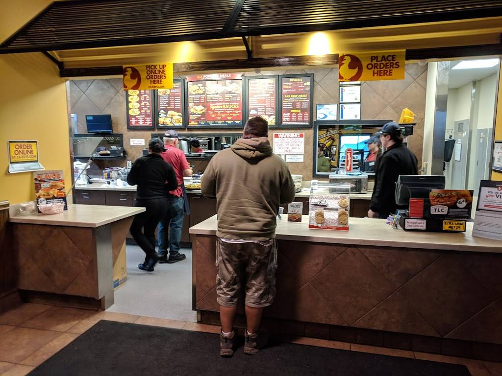 Zaxbys Chicken Fingers & Buffalo Wings | restaurant | 5025 Mud Ln, Louisville, KY 40229, USA | 5026321400 OR +1 502-632-1400