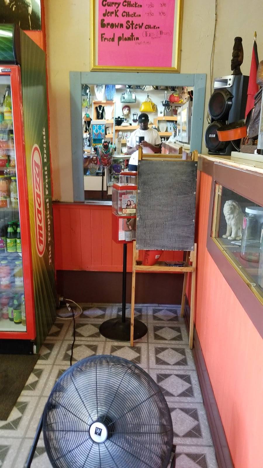 Island Mix | restaurant | 883 Jefferson Ave, Buffalo, NY 14204, USA | 7163809115 OR +1 716-380-9115