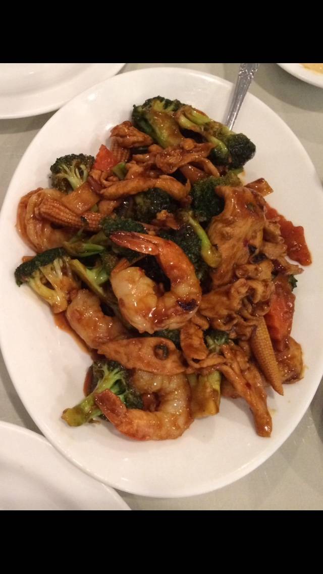 Tings | restaurant | 78 Main St, Bloomingdale, NJ 07403, USA | 9734921768 OR +1 973-492-1768