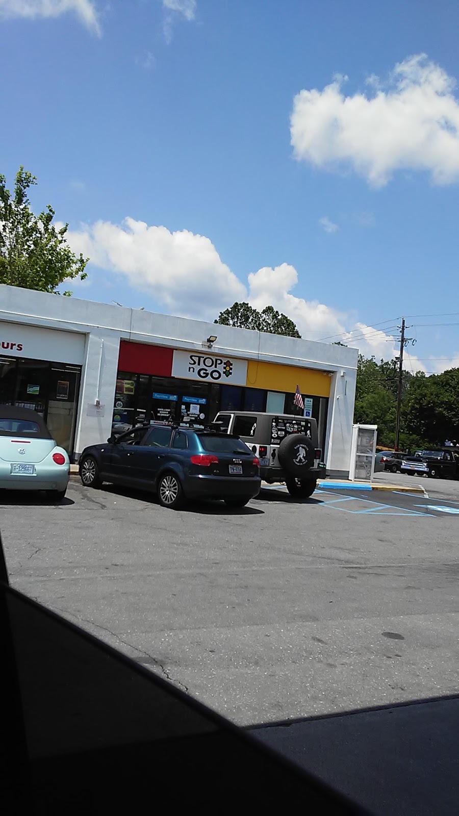 Shell | restaurant | 2345 Black Mountain Highway, US-70, Swannanoa, NC 28778, USA | 8286868888 OR +1 828-686-8888