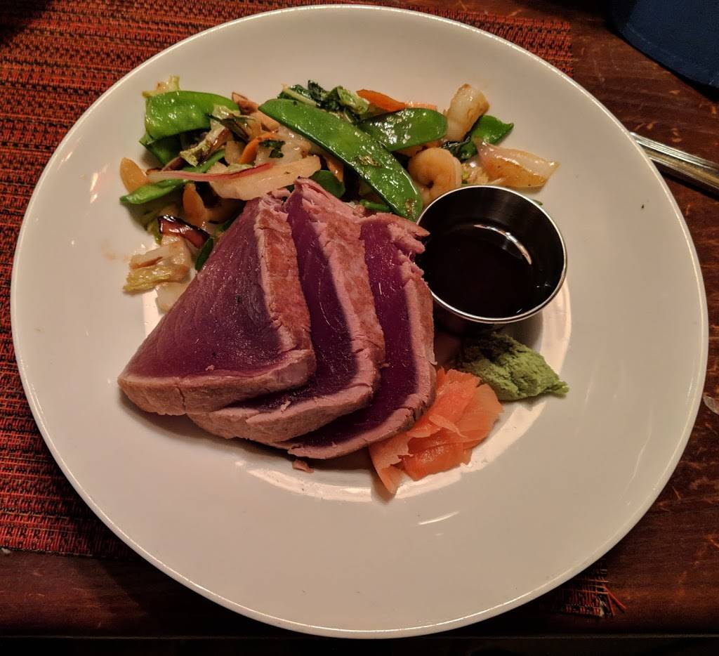 Mancys Bluewater Grille | restaurant | 461 W Dussel Dr, Maumee, OH 43537, USA | 4197242583 OR +1 419-724-2583