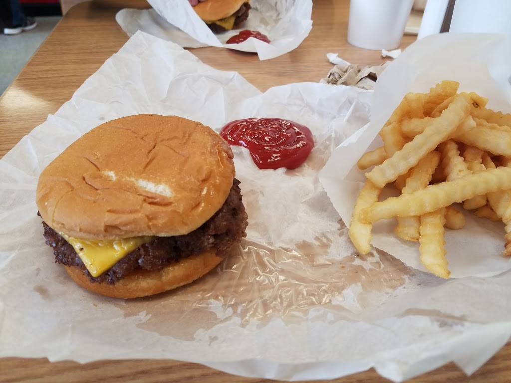 Krekels West | restaurant | 1425 N Oakland Ave, Decatur, IL 62526, USA | 2173620121 OR +1 217-362-0121