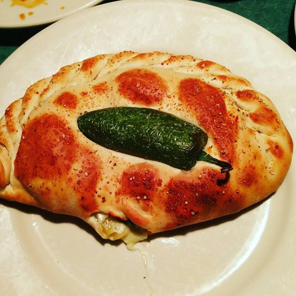 Old Chicago | meal takeaway | 1938 Grand River Ave, Okemos, MI 48864, USA | 5173471111 OR +1 517-347-1111