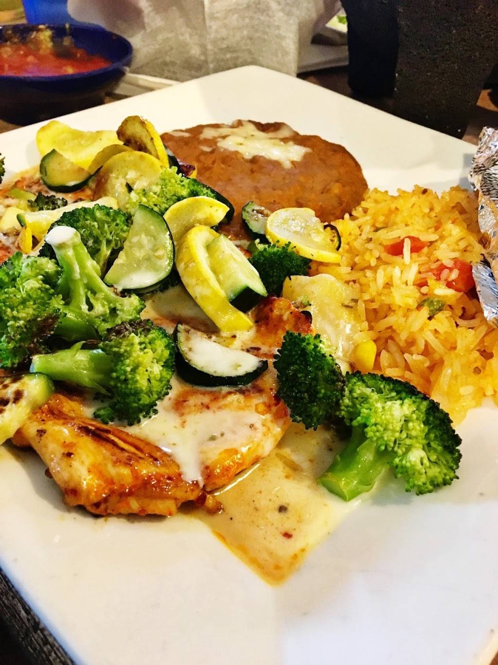 AZTECAS MEXICAN GRILL | restaurant | 1540 East 61st St N, Park City, KS 67219, USA | 3162953122 OR +1 316-295-3122