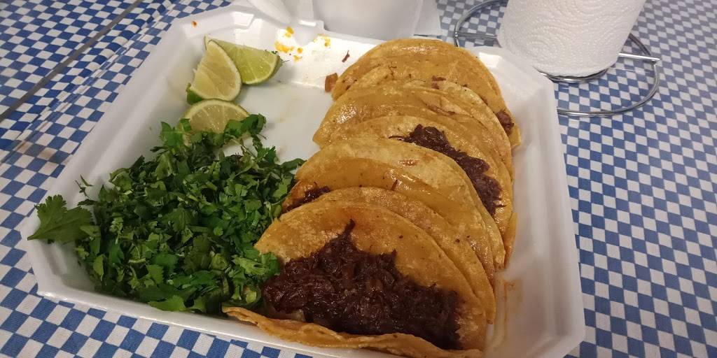 La Paisanita Taqueria | restaurant | 110 N 1st St, Garland, TX 75040, USA | 9722729300 OR +1 972-272-9300