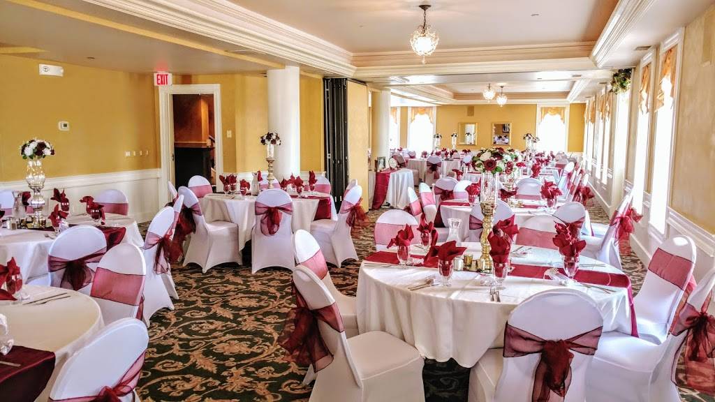 TVs Grand Event | restaurant | 2651 W Jefferson Ave, Trenton, MI 48183, USA | 7346715676 OR +1 734-671-5676