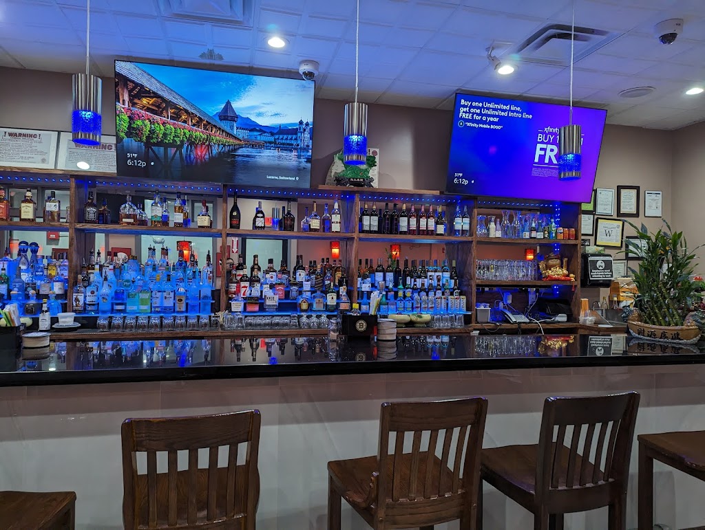 Taste House - Bar and Asian Cuisine | restaurant | 275 Moody St, Waltham, MA 02453, USA | 7814722562 OR +1 781-472-2562