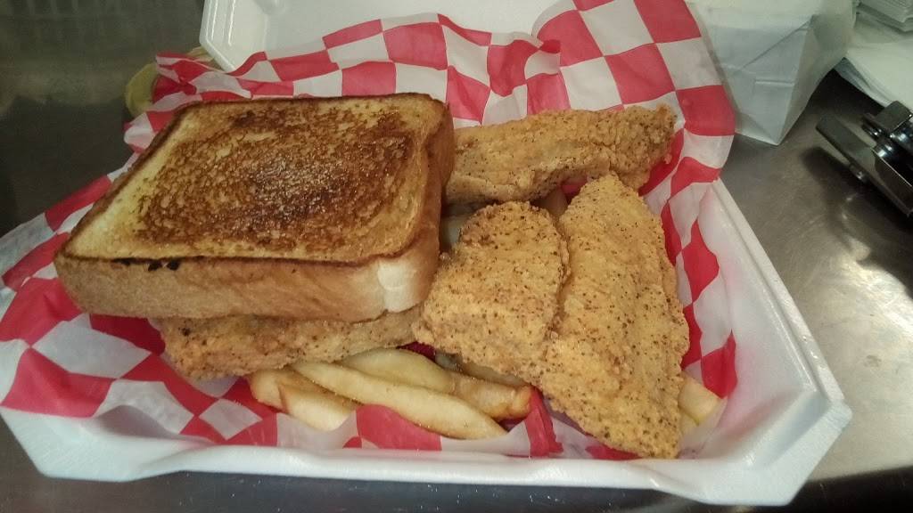 Reds Snow Wagon & More | restaurant | 1309 Almeda Genoa Rd, Houston, TX 77047, USA | 7134330164 OR +1 713-433-0164