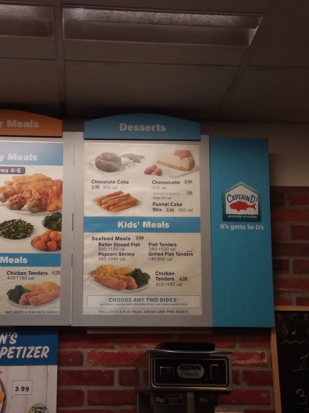 Captain Ds | restaurant | 804 S Breiel Blvd, Middletown, OH 45044, USA | 5134225320 OR +1 513-422-5320