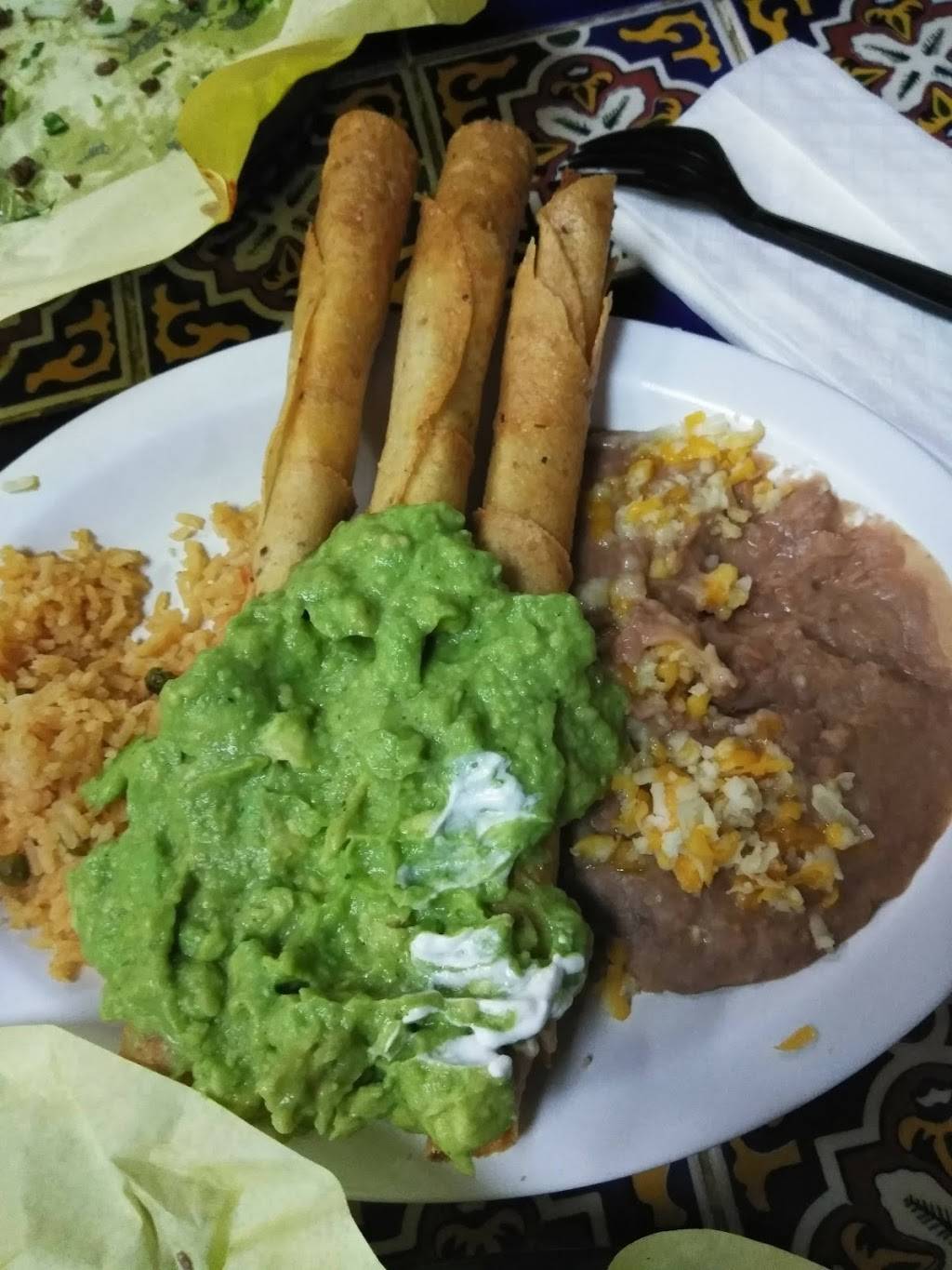 El Ranchero Restaurant | restaurant | 8697 19th St, Alta Loma, CA 91701, USA | 9099412227 OR +1 909-941-2227