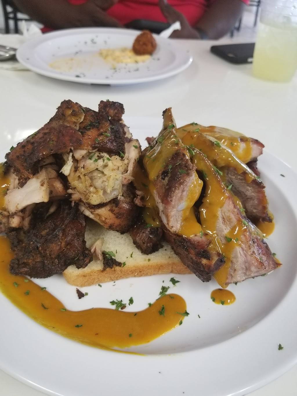 Empty Plates Catering LLC | restaurant | 6118 NW 7th Ave, Miami, FL 33127, USA | 7862127593 OR +1 786-212-7593