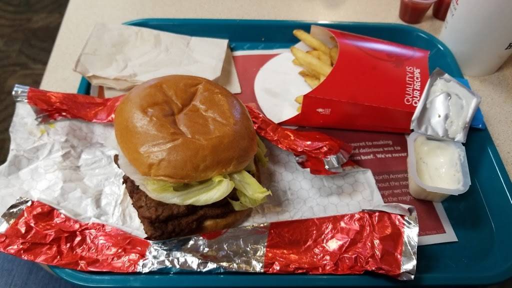 Wendys | restaurant | 4112 S Steele St, Tacoma, WA 98409, USA | 2534757816 OR +1 253-475-7816