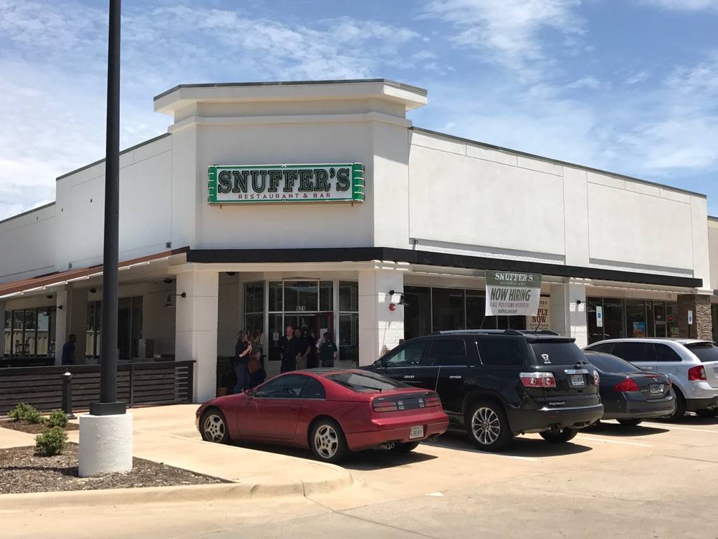 Snuffers Restaurant & Bar | restaurant | 4901 W Park Blvd Suite 521, Plano, TX 75093, USA | 9723720782 OR +1 972-372-0782