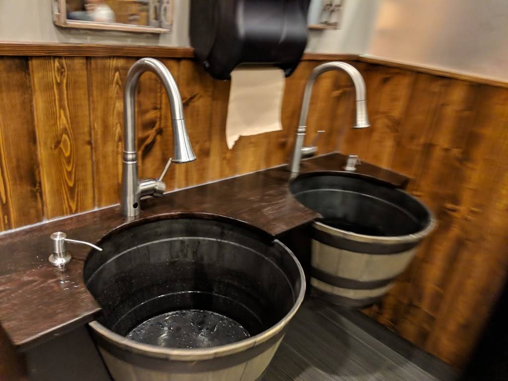 Claw Shack | restaurant | 2847 S White Rd #110, San Jose, CA 95148, USA | 4086773070 OR +1 408-677-3070