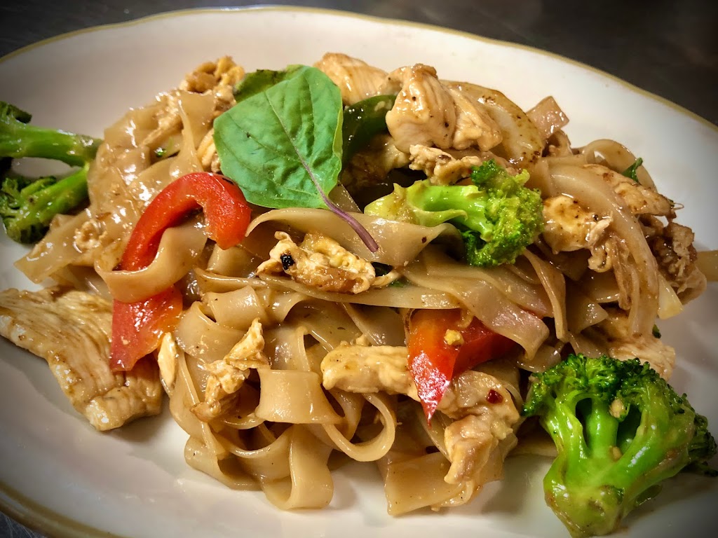 BANGKOK BISTRO 850 | restaurant | 217 Miracle Strip Pkwy SW, Fort Walton Beach, FL 32548, USA | 8503010202 OR +1 850-301-0202