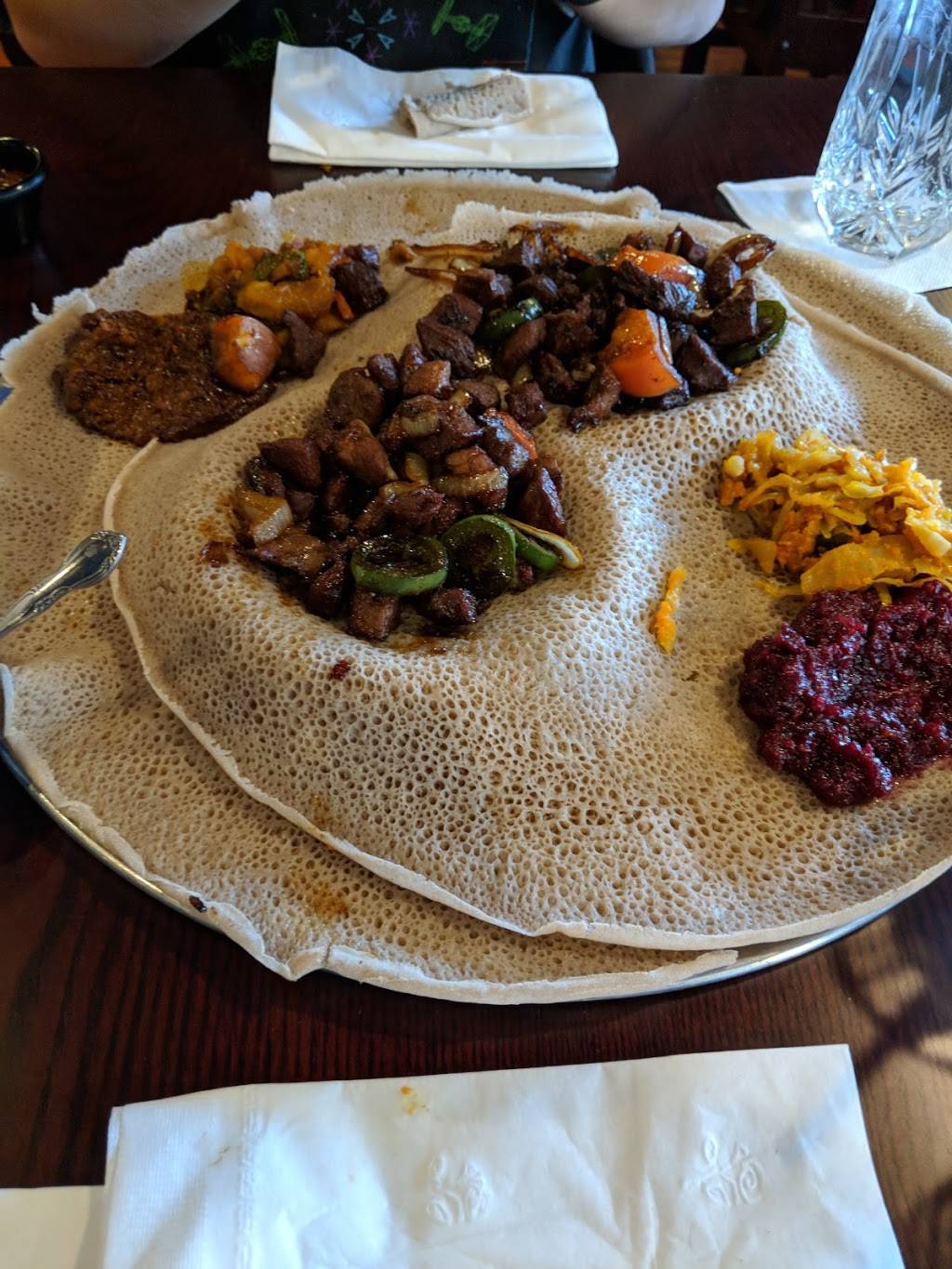 Lucy Ethiopian Restaurant | restaurant | 4865 Cordell Ave, Bethesda, MD 20814, USA | 3013477999 OR +1 301-347-7999