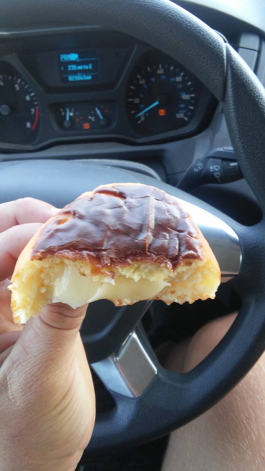 Dunkin | bakery | 906 W Pike St, Goshen, IN 46526, USA | 5745334314 OR +1 574-533-4314