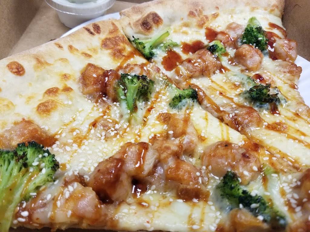 Nicks Tomato Pie | restaurant | 109 Walton St, Syracuse, NY 13202, USA | 3154727703 OR +1 315-472-7703