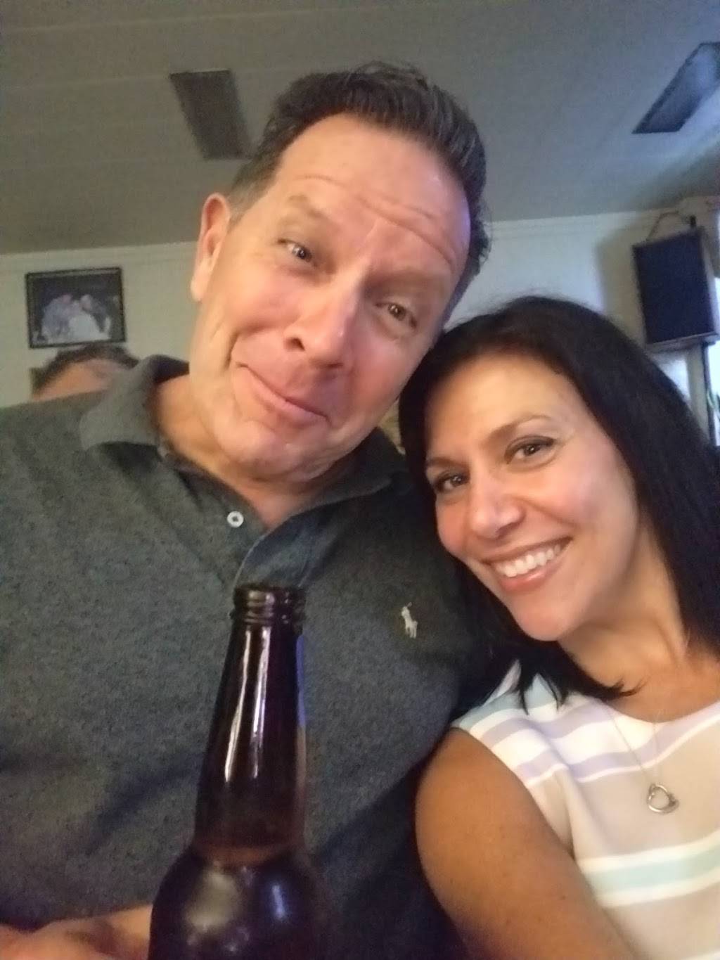 Jon Fres Restaurant | restaurant | 2623 Niagara St, Niagara Falls, NY 14303, USA | 7162848316 OR +1 716-284-8316