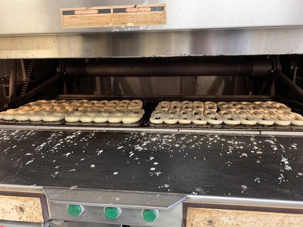 Jacksonville Soft Pretzels | restaurant | 10214 Atlantic Blvd, Jacksonville, FL 32225, USA | 9043799192 OR +1 904-379-9192