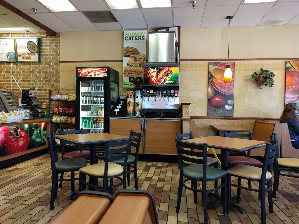 Subway | restaurant | 360 Towne Center Dr Suite #356, Abingdon, VA 24210, USA | 2766763313 OR +1 276-676-3313