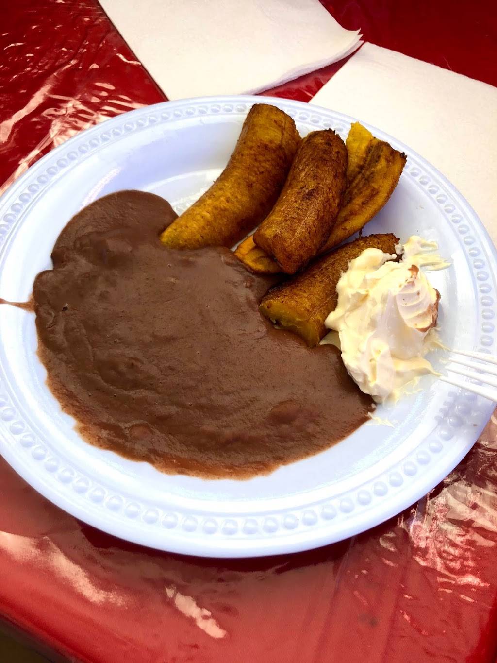 Pupuseria rosali | restaurant | 325 E Palmdale Blvd, Palmdale, CA 93550, USA | 6615266627 OR +1 661-526-6627