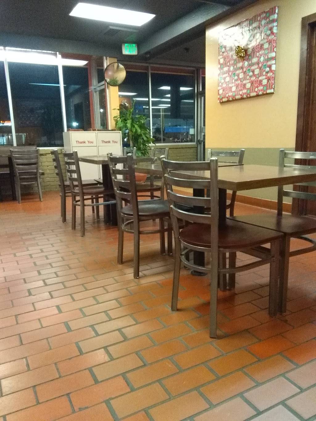 Robertitos Taco Shop | restaurant | 4509 N Blackstone Ave, Fresno, CA 93726, USA | 5592268205 OR +1 559-226-8205