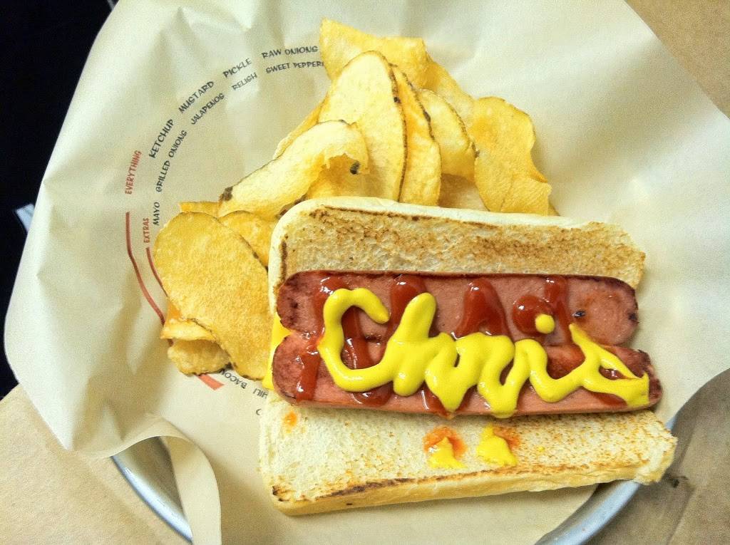 Wayback Burgers | restaurant | 1090 Williams Reserve Blvd Suite H, Wadsworth, OH 44281, USA | 3303345045 OR +1 330-334-5045