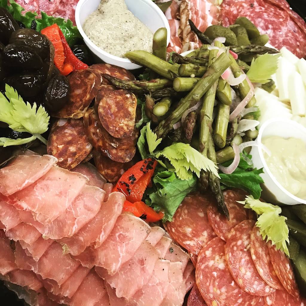 Village Gourmet-Cafe & Catering | restaurant | 23 S Prospect Ave, Clarendon Hills, IL 60514, USA | 6303236885 OR +1 630-323-6885