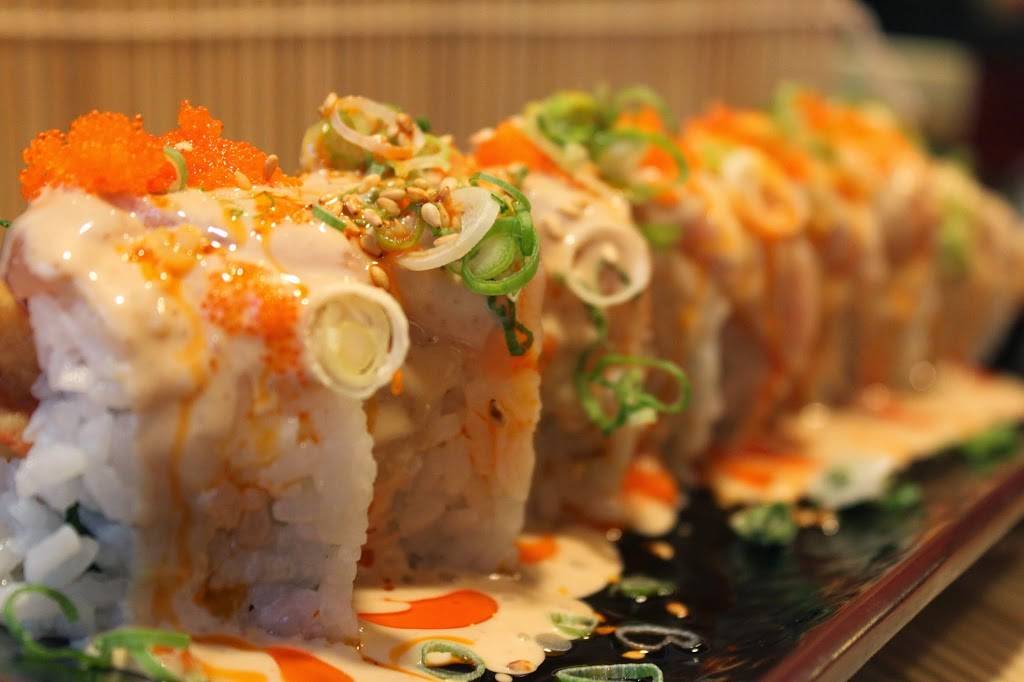 Oishi Japanese Cuisine | restaurant | 8215 De Soto Ave, Canoga Park, CA 91304, USA | 8188826958 OR +1 818-882-6958