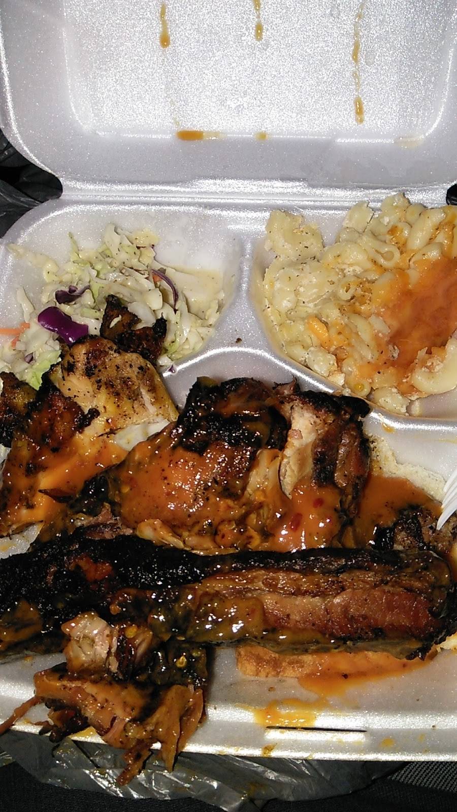 JRs BBQ | restaurant | 1249 Providence Blvd, Deltona, FL 32725, USA | 4076871726 OR +1 407-687-1726