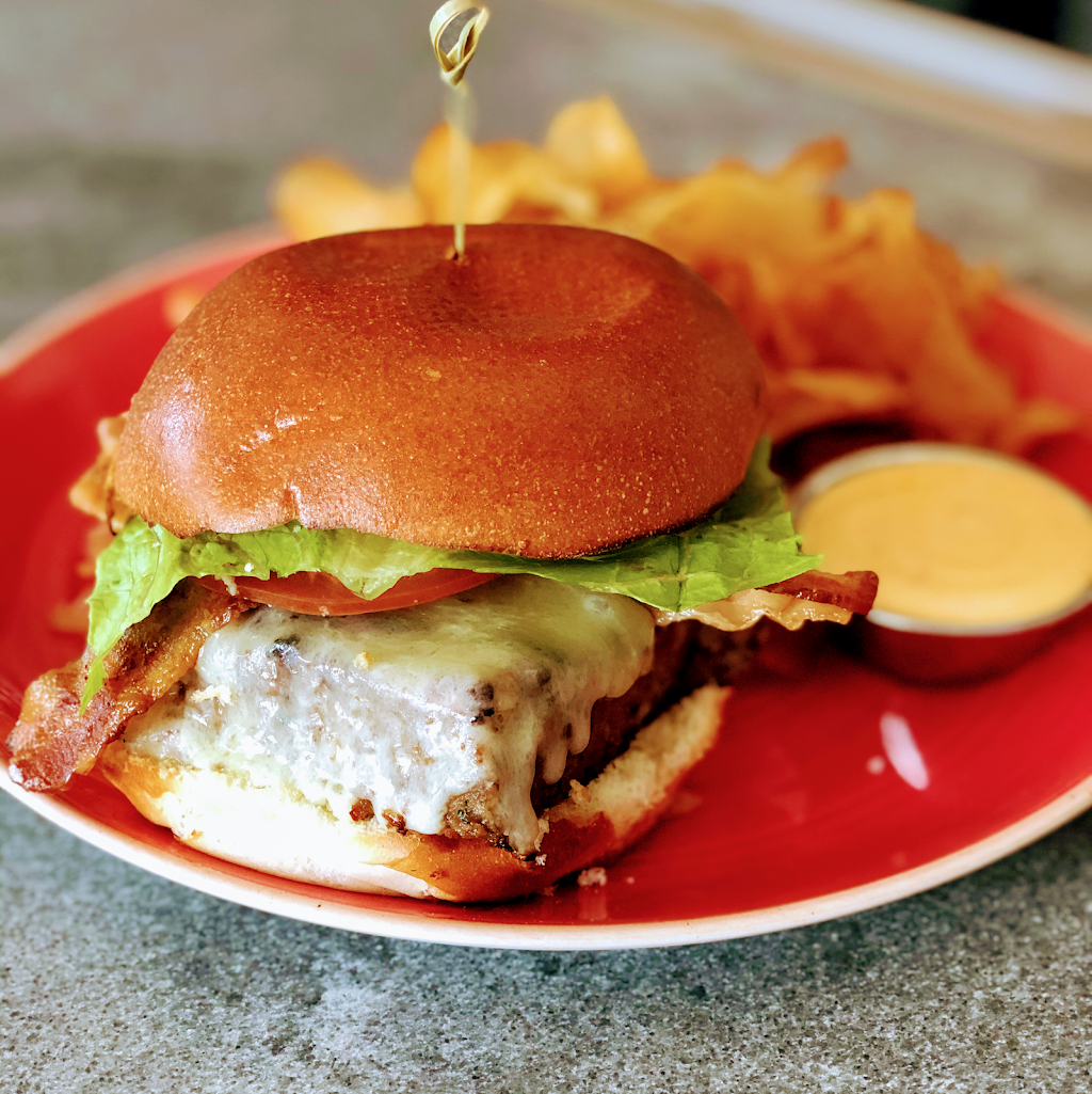 Fine Line | restaurant | 500 Ocean Ave, Revere, MA 02151, USA | 7816291839 OR +1 781-629-1839