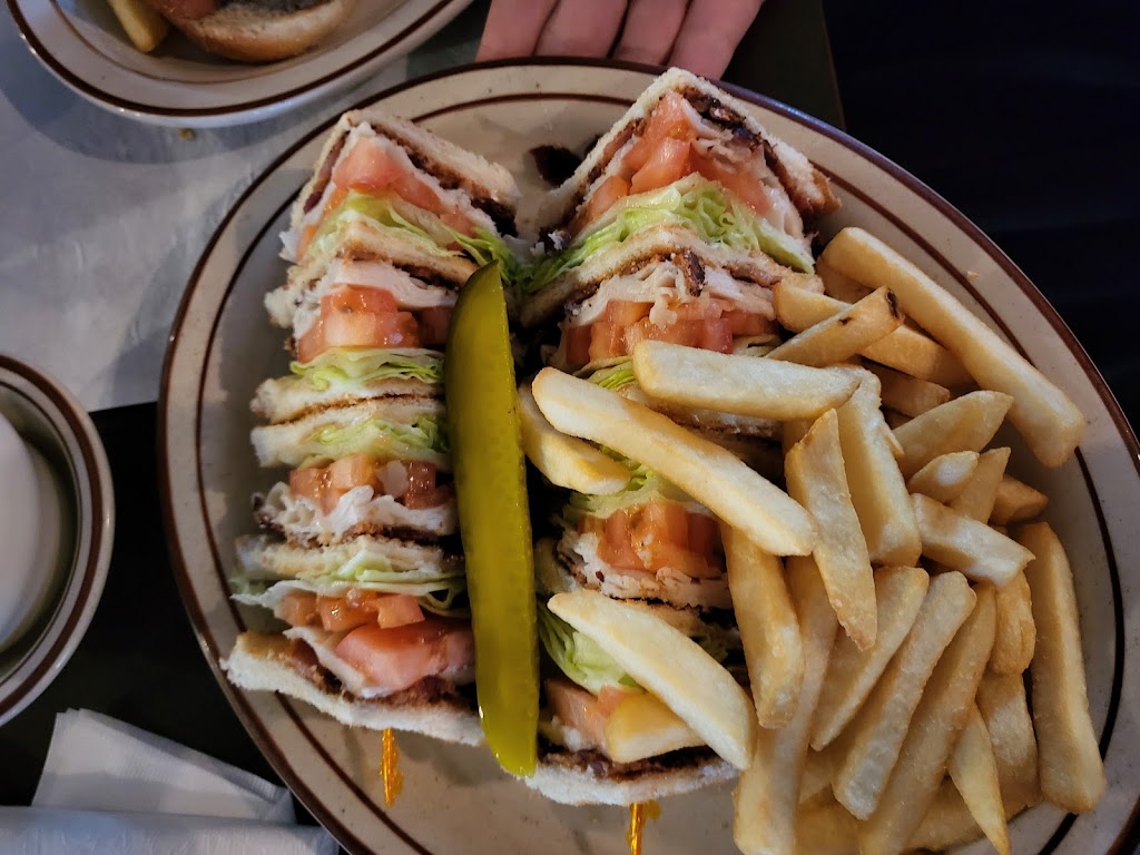 Royal Cafe | restaurant | 601 W 6th St, Mishawaka, IN 46544, USA | 5742042959 OR +1 574-204-2959