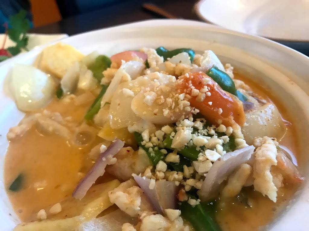 Thai Basil | restaurant | 7882 N Academy Blvd, Colorado Springs, CO 80920, USA | 7192681688 OR +1 719-268-1688