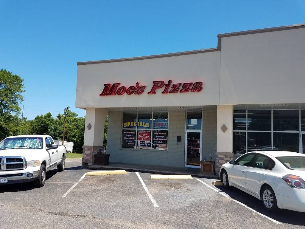 Moes Pizza | restaurant | 109 W US-80, White Oak, TX 75693, USA | 9032973000 OR +1 903-297-3000