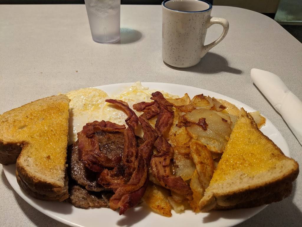 Copper Kettle Restaurant & Catering | restaurant | 720 S Capital Ave, Athens, MI 49011, USA | 2697299439 OR +1 269-729-9439