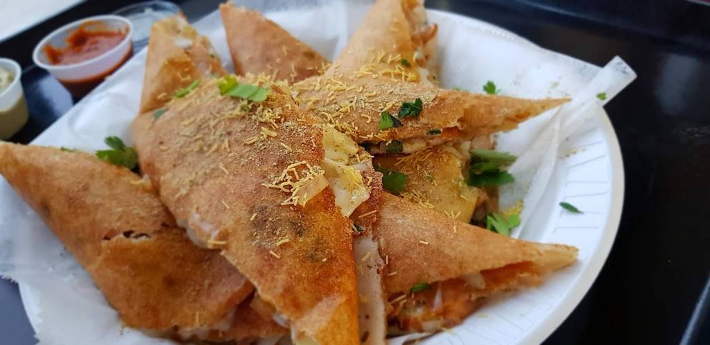 Royal Sweets | restaurant | 8600 N MacArthur Blvd #138, Irving, TX 75063, USA | 2145744600 OR +1 214-574-4600