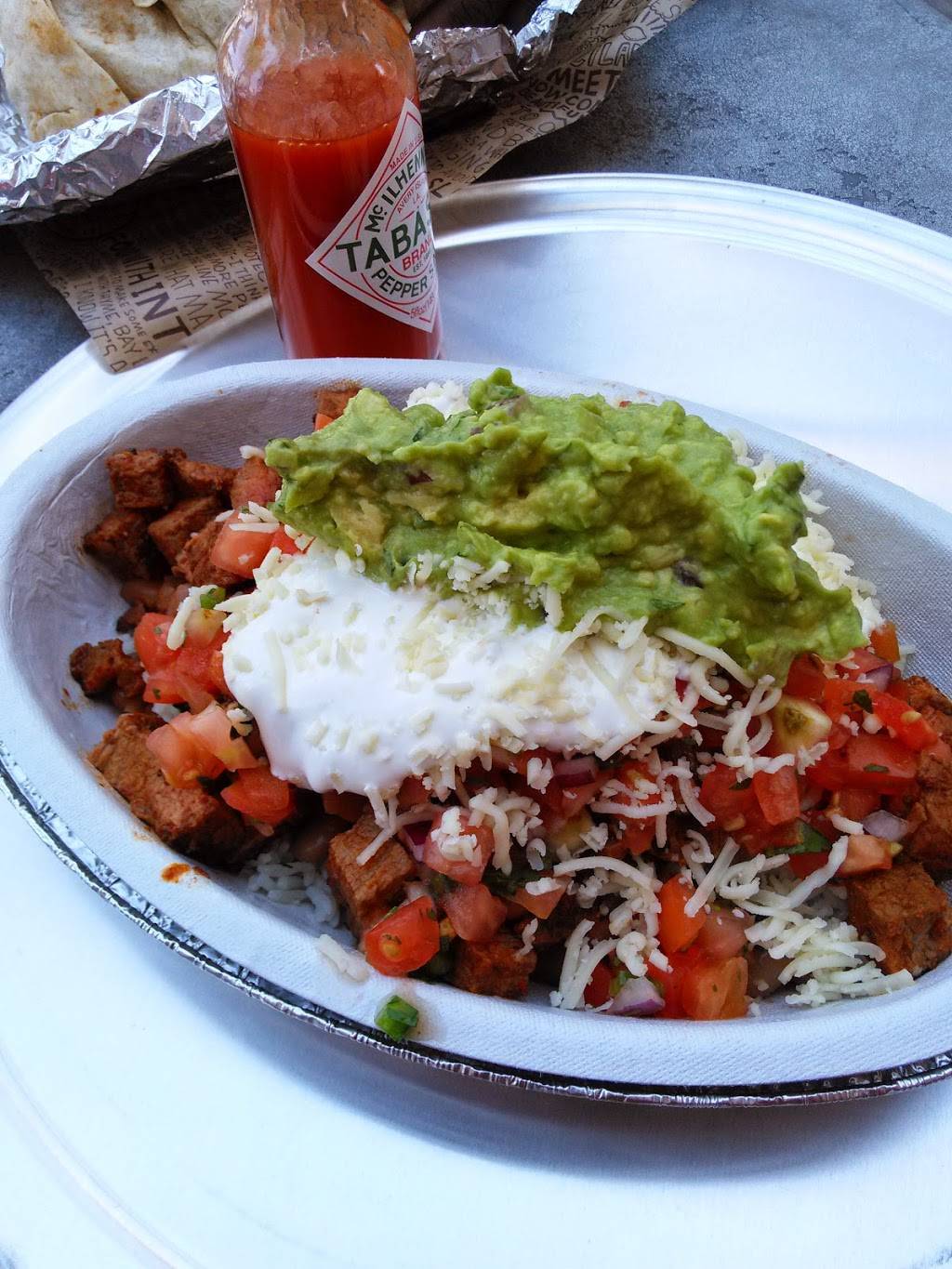 Chipotle Mexican Grill | restaurant | 9925 W McDowell Rd Ste 101, Avondale, AZ 85392, USA | 6239071122 OR +1 623-907-1122