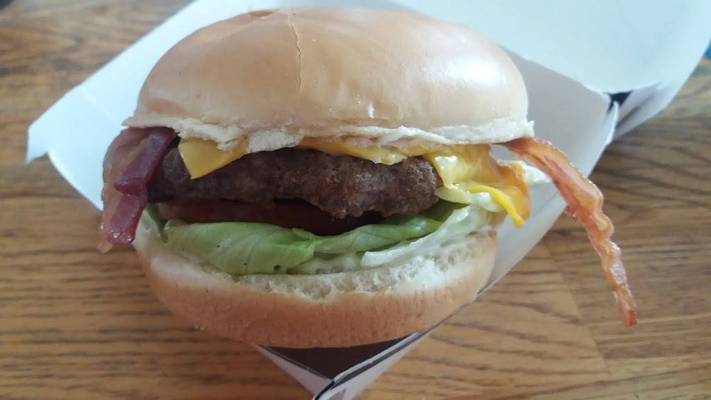 Hardees | restaurant | 8015 S Meridian St, Indianapolis, IN 46217, USA | 3178813414 OR +1 317-881-3414