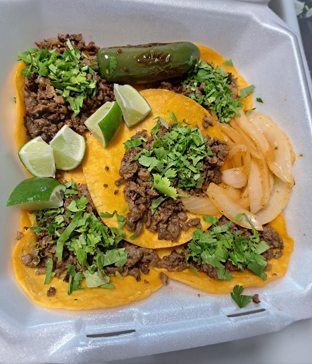 La Antorcha Cuisine Food truck | restaurant | 11591 I-35, San Antonio, TX 78233, USA | 2103032807 OR +1 210-303-2807