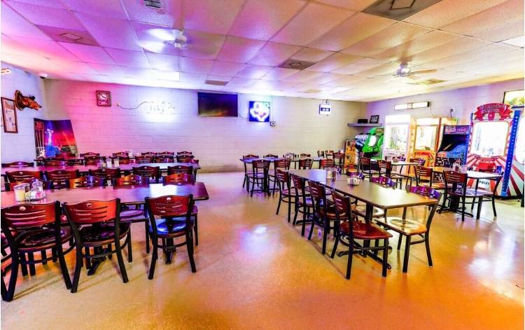 BJs Restaurant & Bar | restaurant | 2600 S Mingus Blvd, Mingus, TX 76463, USA | 2546725940 OR +1 254-672-5940