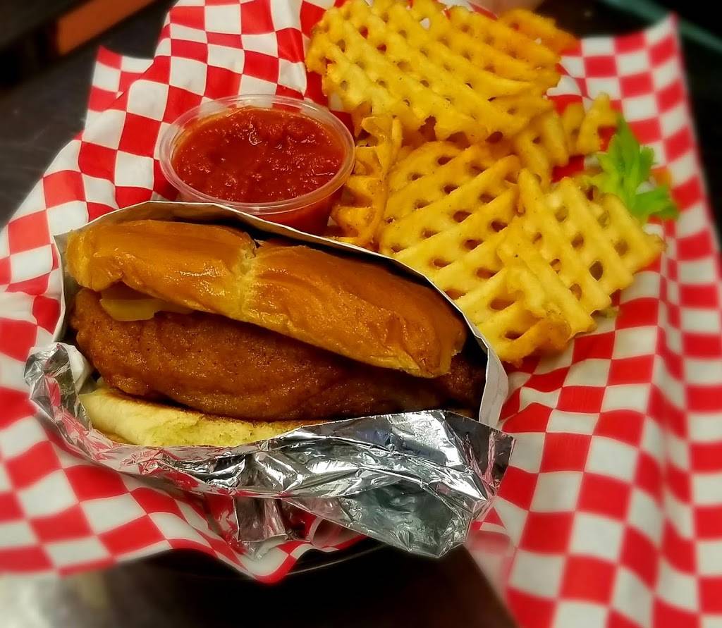 Reo Bar & Grill | restaurant | 4716 W Loop 281, Longview, TX 75604, USA | 9032013512 OR +1 903-201-3512