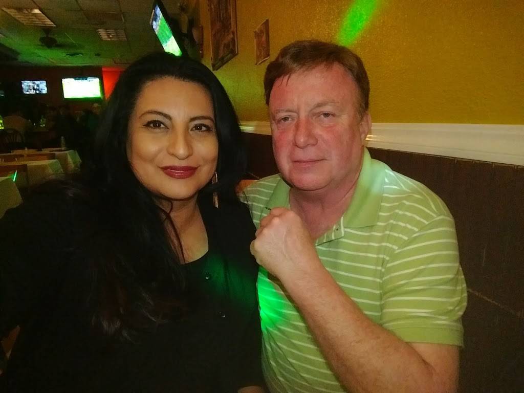 Tres Sabores | restaurant | 77 Main St, Hempstead, NY 11550, USA | 5165380460 OR +1 516-538-0460