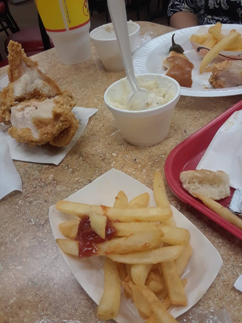 Chicken Express | restaurant | 2301 W Berry St, Fort Worth, TX 76110, USA | 8172070447 OR +1 817-207-0447