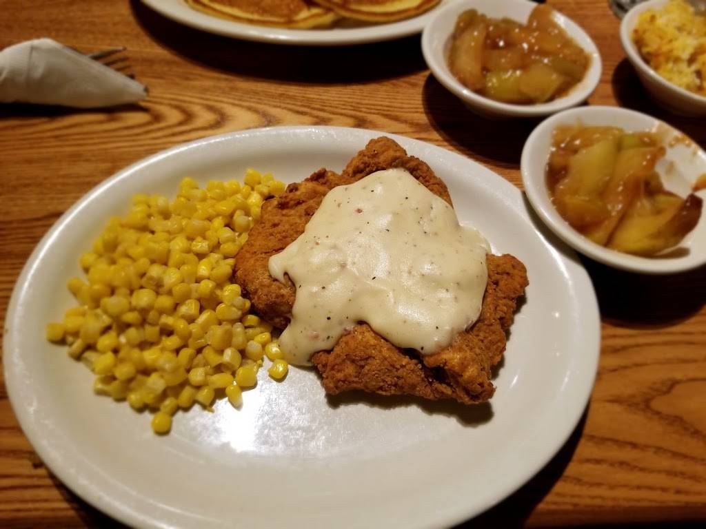 Cracker Barrel Old Country Store | restaurant | W176N9778 Rivercrest Dr, Germantown, WI 53022, USA | 2622534188 OR +1 262-253-4188