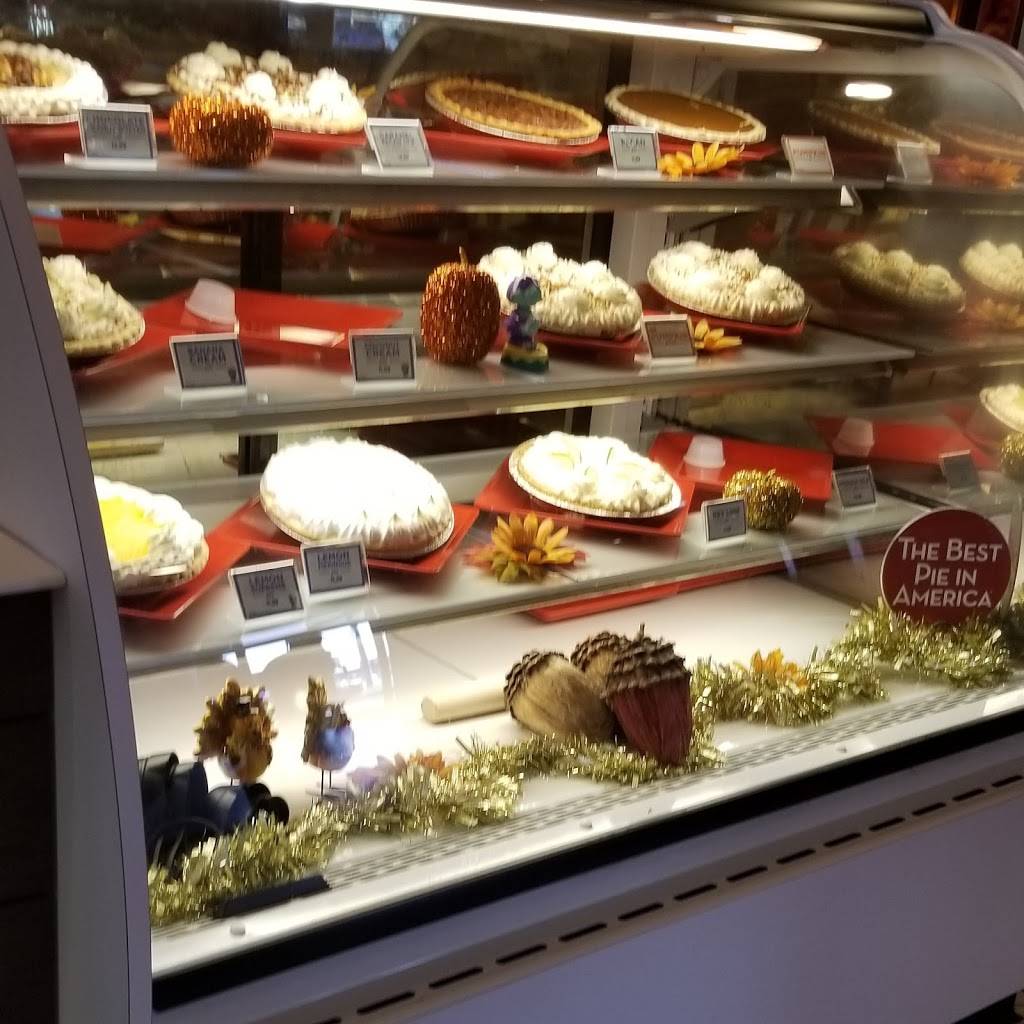 Village Inn | restaurant | 215 N Dale Mabry Hwy, Tampa, FL 33609, USA | 8138772617 OR +1 813-877-2617